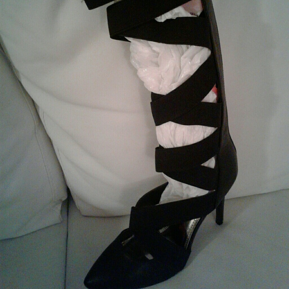 Black ladies boots